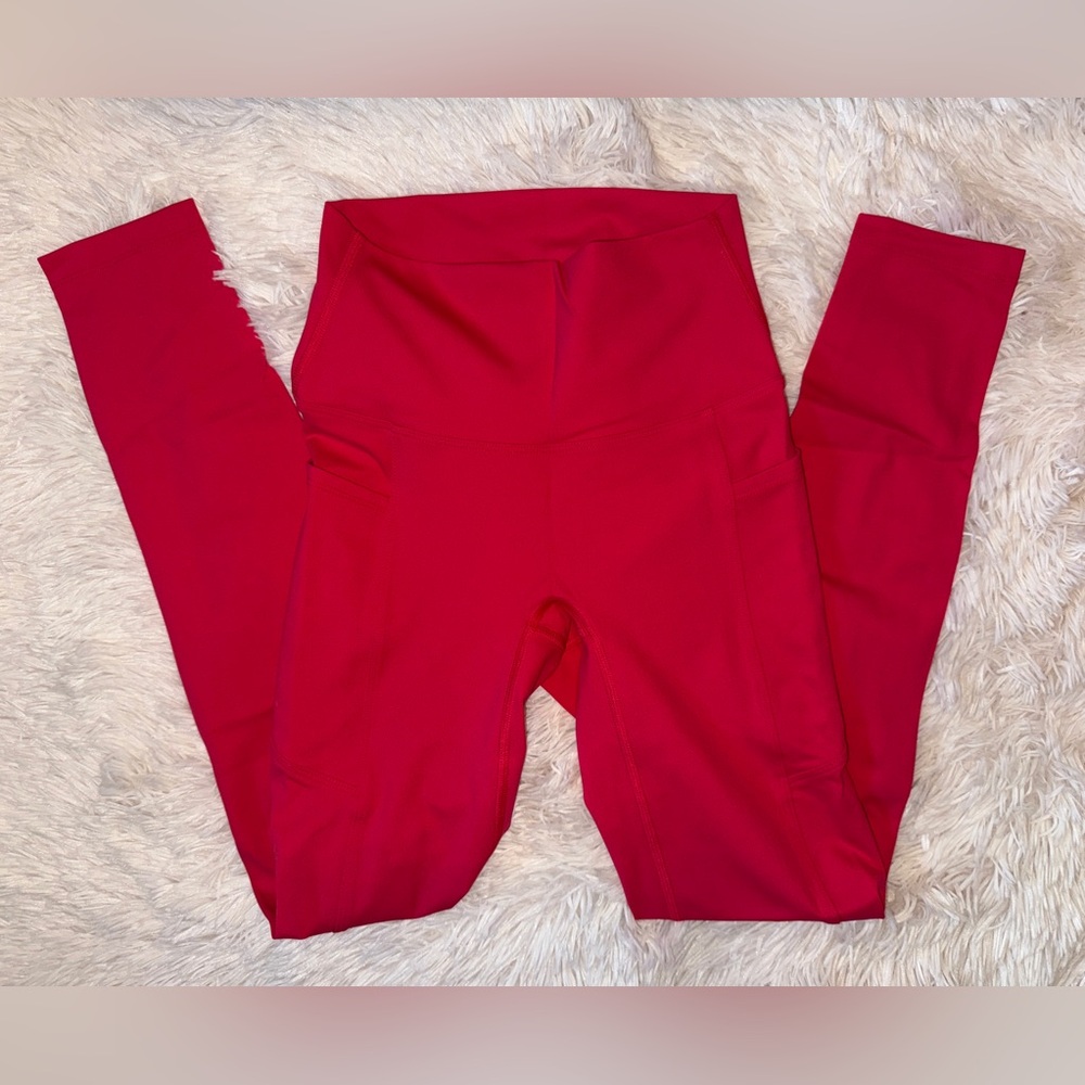 BNWOT Iwa Company Kaila 26” Full Length Pocket Legging in Hibiscus Pink. - Picture 4 of 5